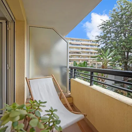 Apartman Lumineux Et Bien Equipe En Centre-ville Menton