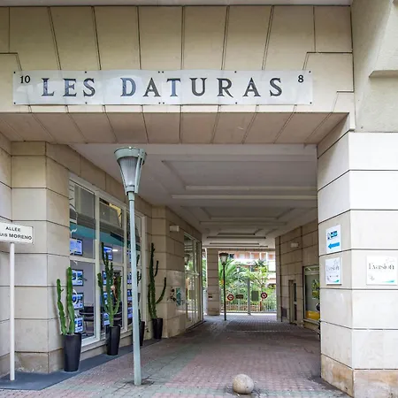 Appartement Lumineux Et Bien équipé En Centre-ville Menton