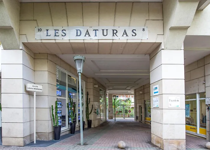 Διαμέρισμα Lumineux Et Bien Equipe En Centre-ville Μεντόν